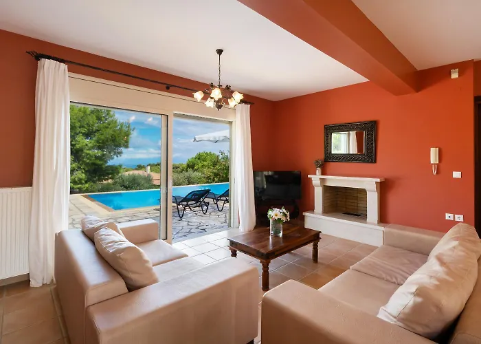 Eudora * Tsoukaladhes