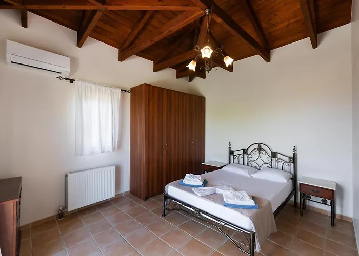 Villa Eudora Tsoukaládhes